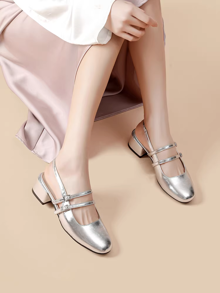 Dép quai ngang màu đỏ Dadong dành cho nữ, mẫu mới hè 2025, kiểu ngoài trời, gót dày, cao gót, không gót sau, miệng giày nông, giày đơn nữ