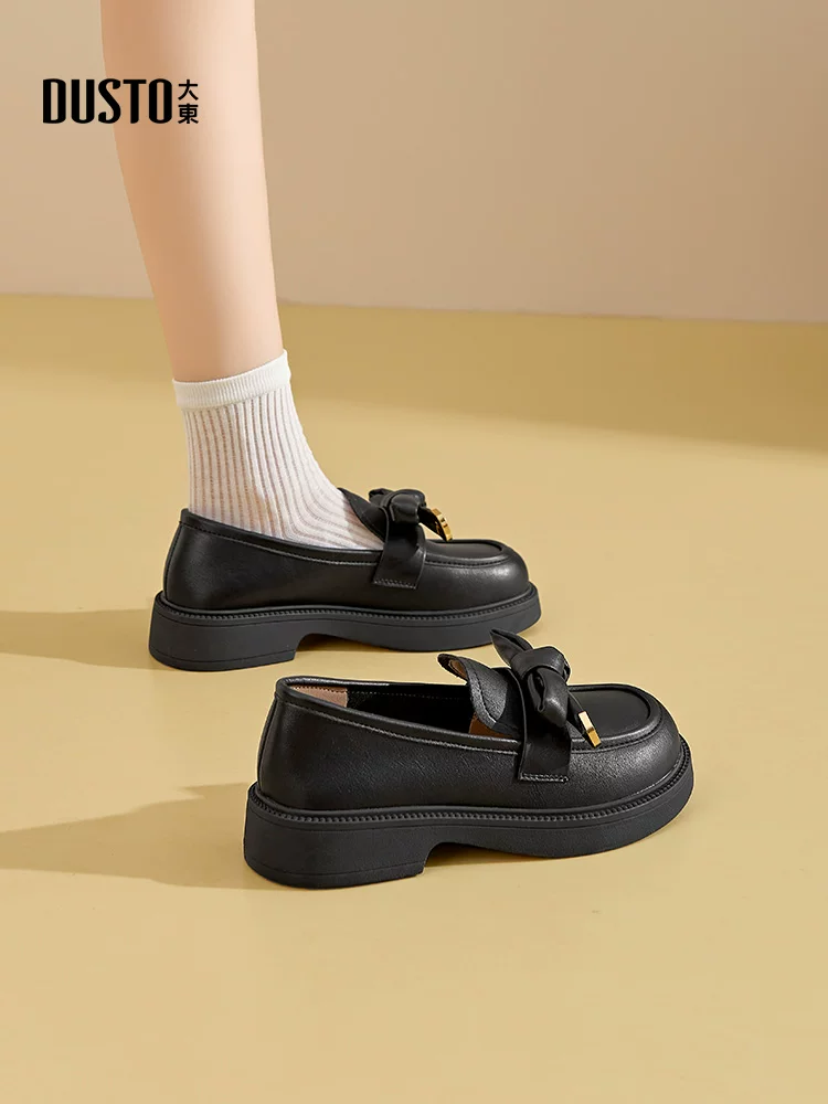 Giày lười nữ đế dày 2025 kiểu Anh mùa thu đông mới, giày da đen đa năng mũi tròn đi làm