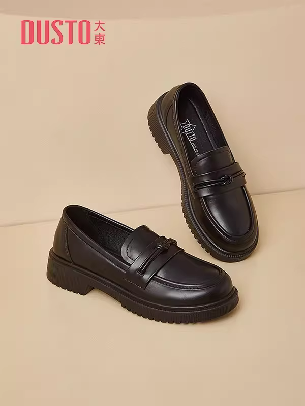 Giày nữ Dadong kiểu Anh, giày lười nữ mùa thu đông 2025 mới, đế mềm êm ái, màu đen đa năng, giày da nhỏ gọn.