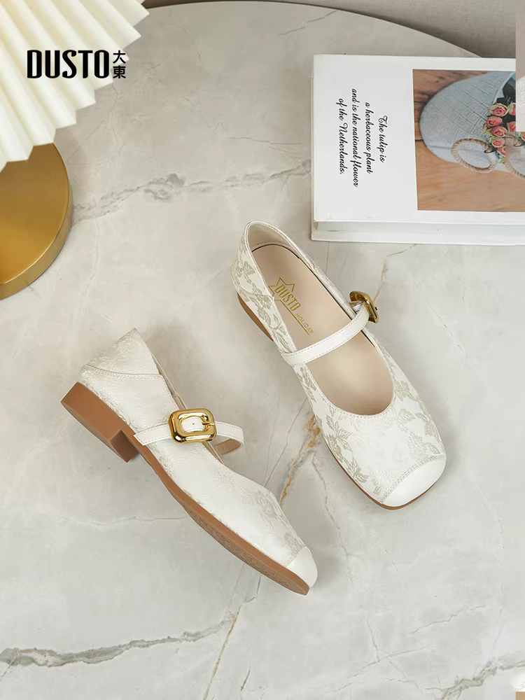 Giày Mary Jane kiểu Pháp Dadong dành cho nữ 2025, mẫu mới thu, phong cách Trung Hoa, giày nữ đế thấp, kiểu dáng đơn giản.