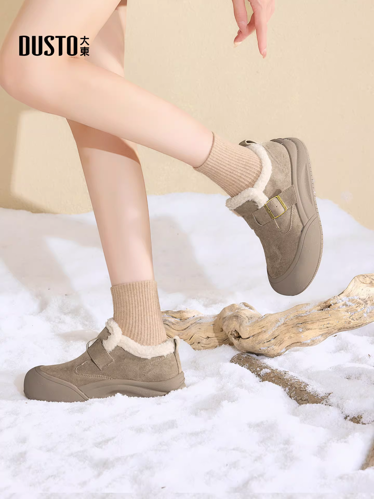 Giày cotton kiểu Dadong Birkenstock dành cho nữ, giày lười mùa đông mới năm 2025 lót lông ấm áp, giày bốt lông dày đế dày.