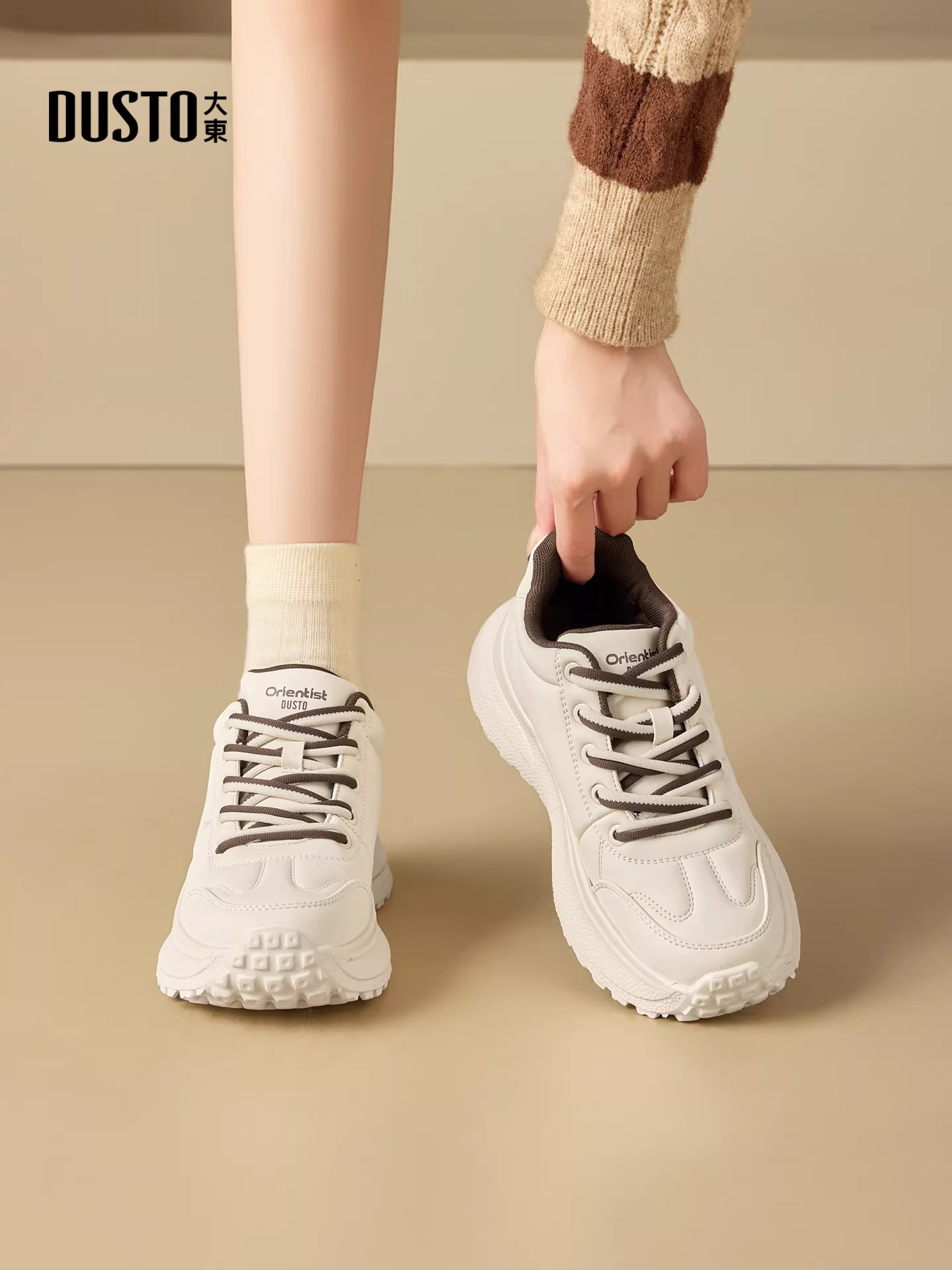 Giày thể thao nữ Dadong 2025 kiểu dáng mới thời trang thu đông đa năng nhẹ nhàng đế dày màu trắng