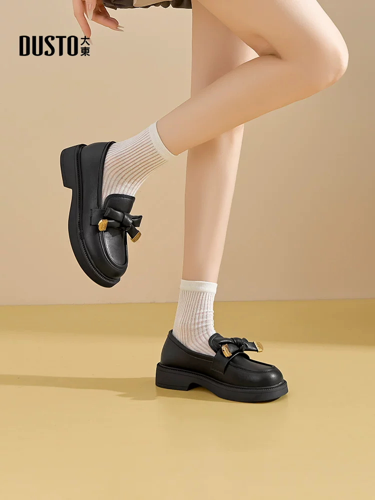 Giày lười nữ đế dày 2025 kiểu Anh mùa thu đông mới, giày da đen đa năng mũi tròn đi làm