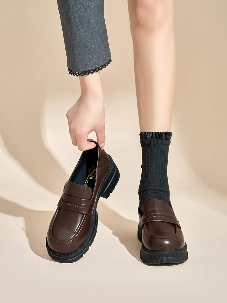 Giày lười đế dày Dadong dành cho nữ, giày nữ kiểu mới thu đông 2025, giày da trắng kiểu Pháp, kiểu lười tăng chiều cao.