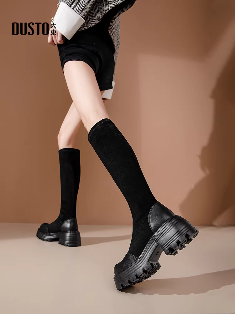 Giày bốt da lộn Dadong nữ, kiểu mới thu đông 2025, bốt cao đến đầu gối dáng nhỏ nhắn, bốt thun, bốt đế dày.