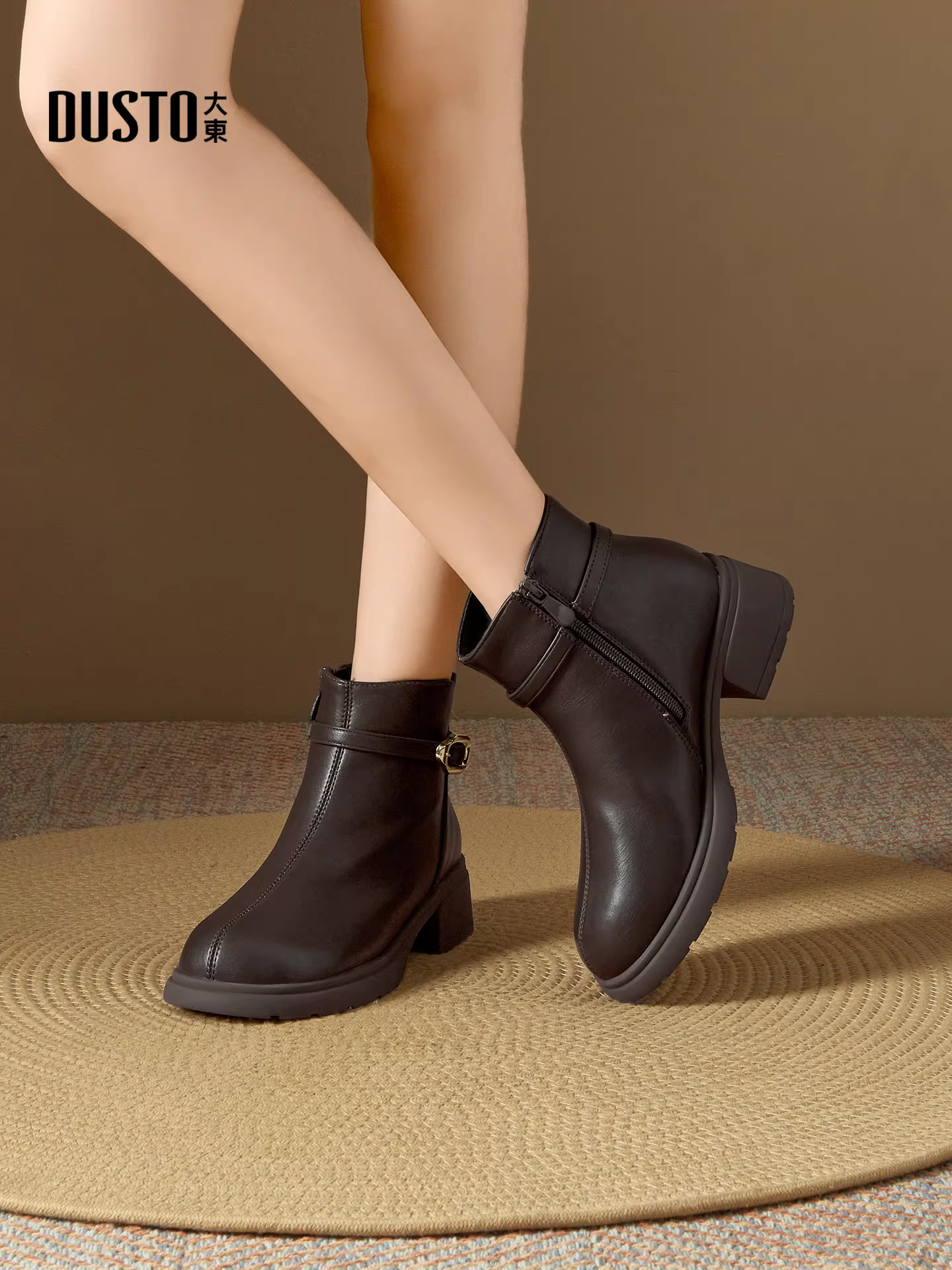 Giày bốt cổ ngắn đế thô Dadong dành cho nữ, mẫu mới thu đông 2025, màu đen, thời trang, đế mềm, giày mẹ, giày da nữ