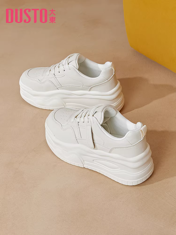 Giày thể thao đế dày màu trắng Dadong dành cho nữ, mẫu giày thu đông 2025 mới thịnh hành, giày thể thao nữ đa năng, giày tăng chiều cao.