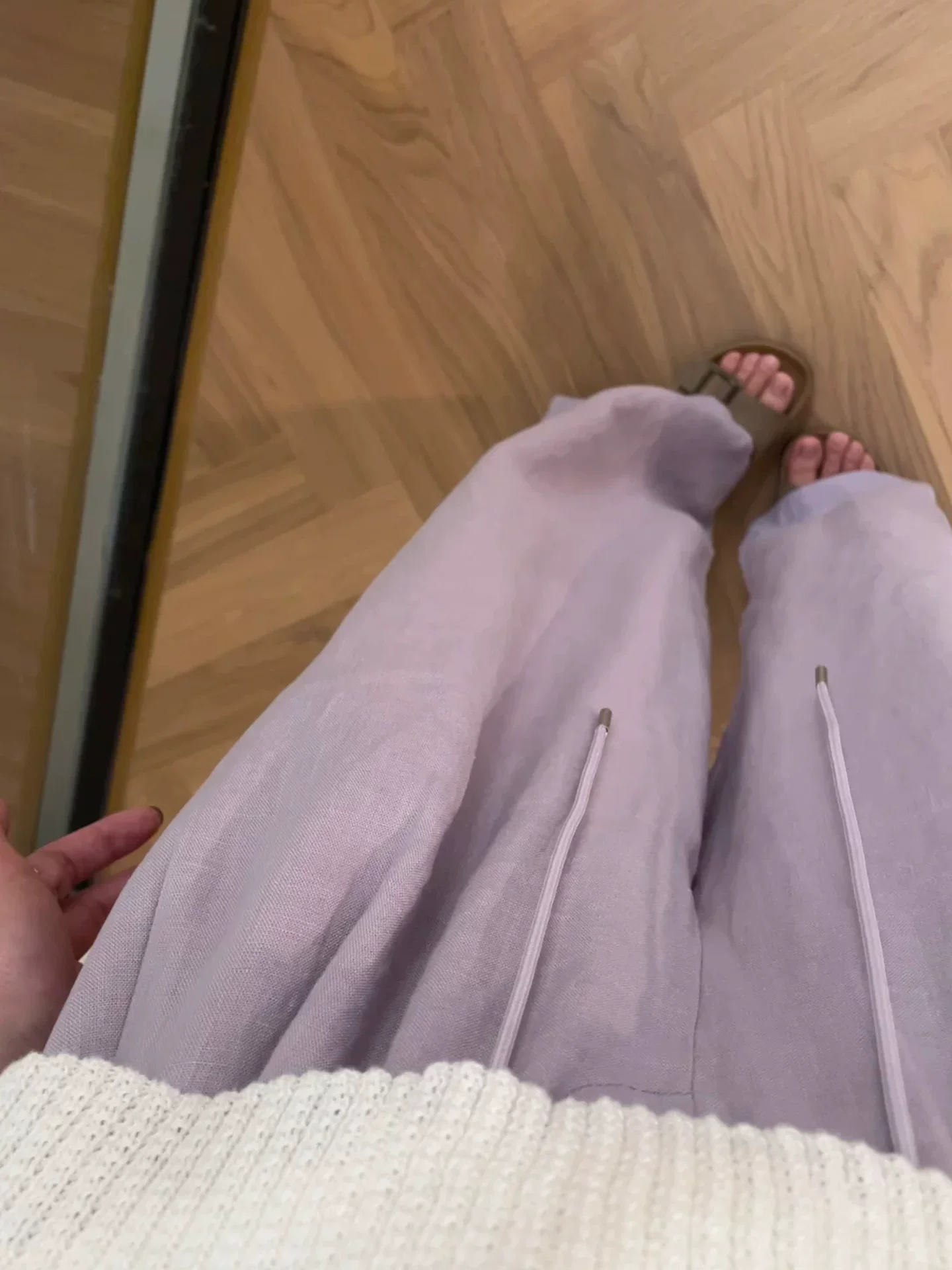 Quần vải lanh màu hồng tím dành cho nữ, kiểu mới hè 2025, size lớn, cạp cao, chất liệu mềm mại, tôn dáng, quần ống rộng chất liệu lụa đá.