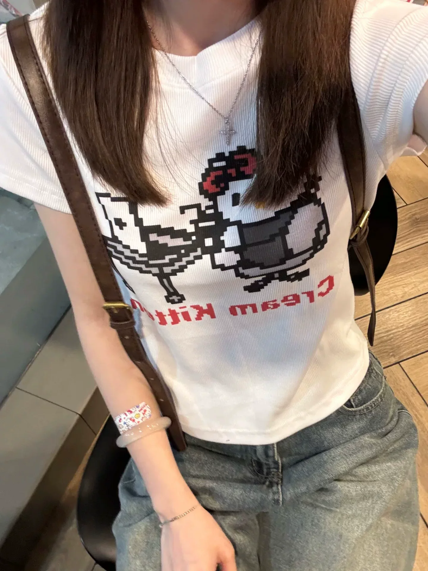 Quần capri denim cổ điển dành cho nữ, phong cách mới mùa hè, cỡ lớn, lưng cao, thon gọn, nhỏ nhắn, quần ống thẳng, quần ống rộng dài vừa phải.