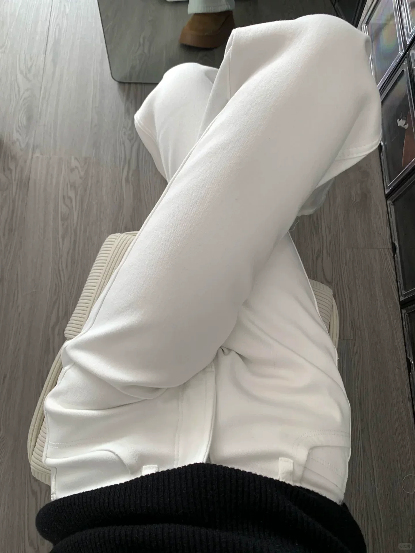 Quần jean ống loe cạp cao dày dặn lót lông cừu màu trắng dành cho nữ, mùa thu đông, cỡ lớn, co giãn, che hông, quần dài ống loe