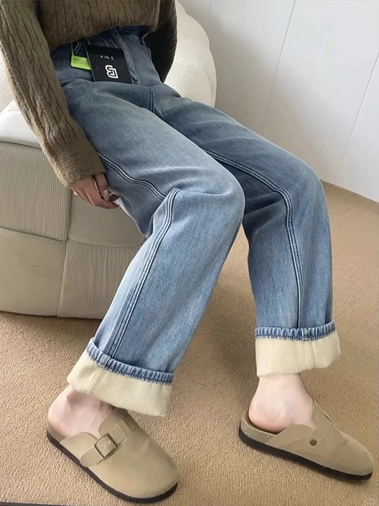 Quần jean ống đứng màu xanh nhạt dành cho nữ, mùa thu đông, cỡ lớn, lót lông cừu, dày dặn, lưng cao, dáng rộng, dáng suông, quần ống rộng hẹp.