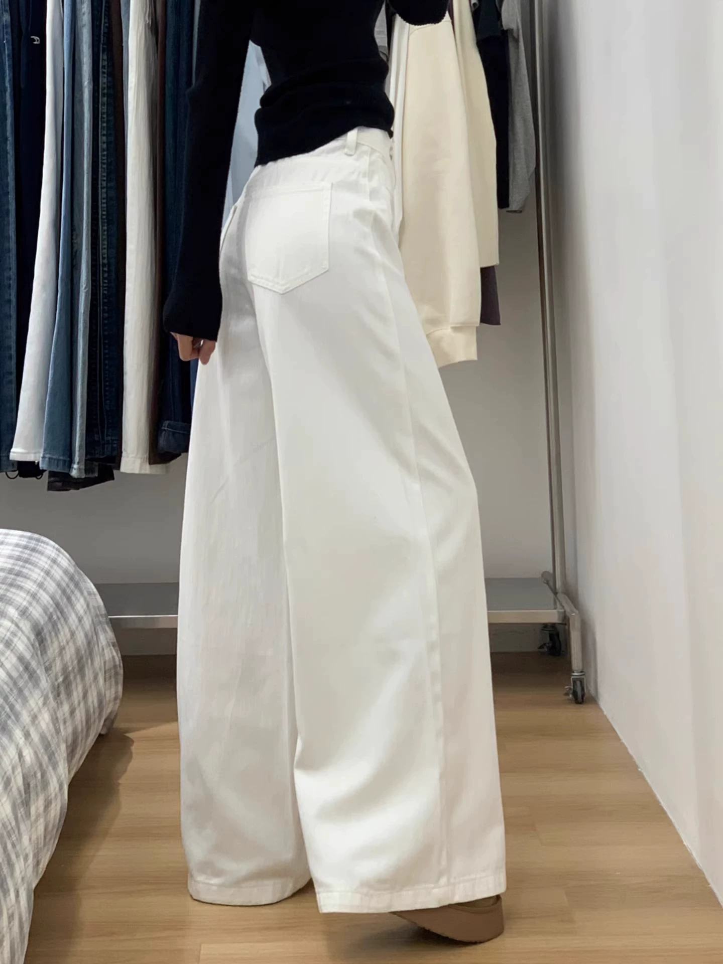 Quần jean ống rộng màu trắng dành cho nữ, mùa thu đông, lót lông cừu, dày, cỡ lớn, lưng cao, dáng rộng, giảm béo, ống thẳng, quần dài đến sàn.