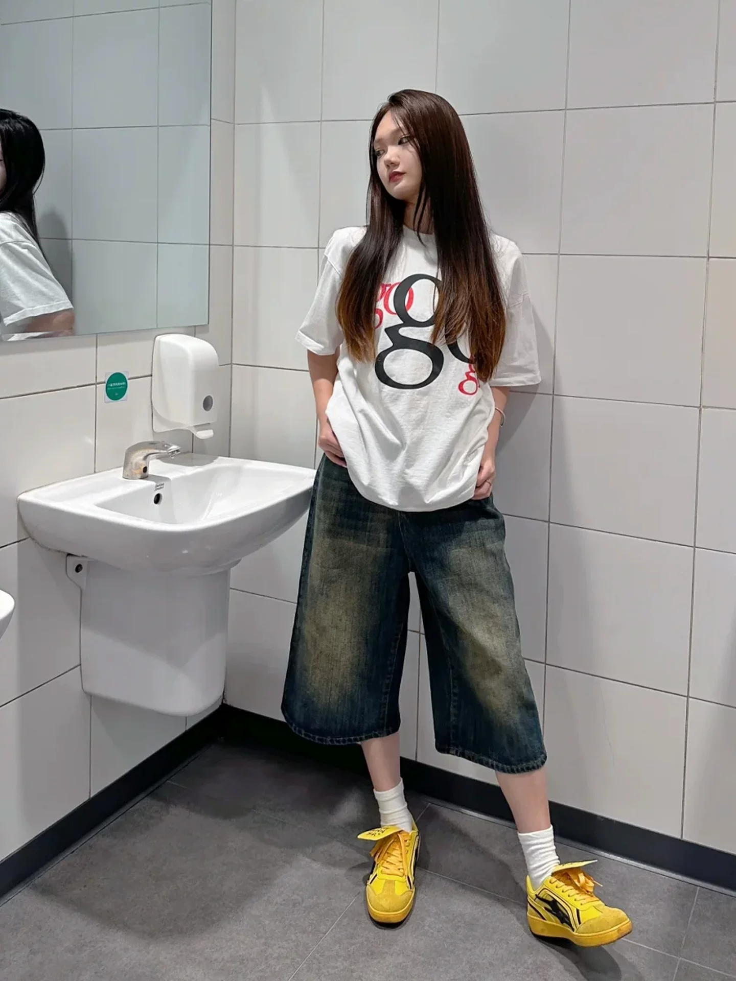 Quần crop kiểu cổ điển Mỹ dành cho nữ, cỡ lớn mùa hè, lưng cao, dáng rộng, thon gọn, dáng quả lê, quần denim ống rộng dài vừa phải.