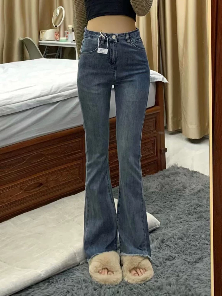 Thân hình quả lê, quần jean ống thẳng hơi loe dành cho nữ, trang phục cỡ lớn đầu thu, quần ống loe co giãn che hông, cạp cao, giúp giảm béo dành cho phụ nữ mũm mĩm.