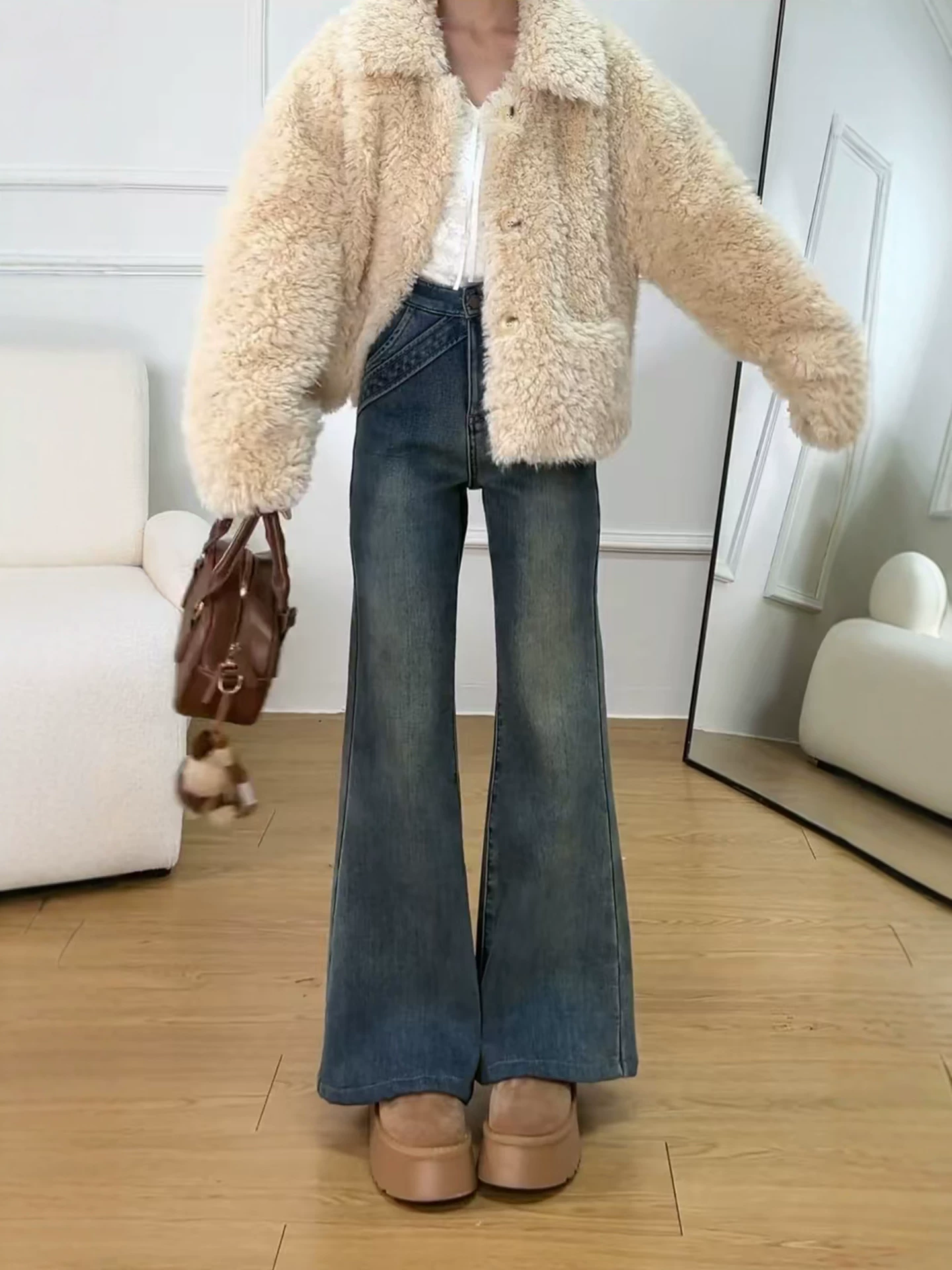 Quần jean nữ lót lông cừu, dày, không bó sát, dáng loe, mùa đông, cỡ lớn, cạp cao, co giãn, tôn dáng, nhỏ nhắn, quần ống chuông.