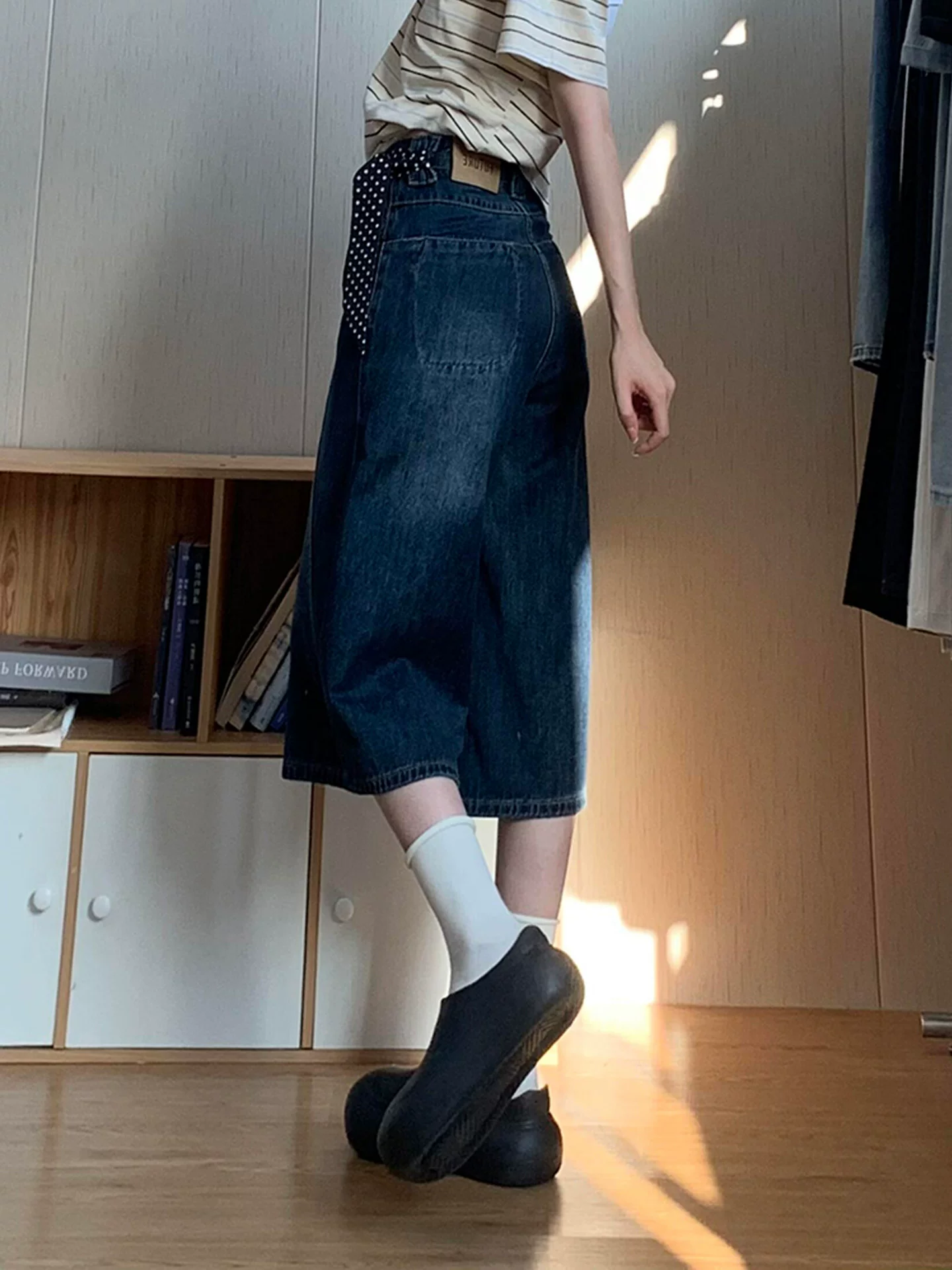 Quần denim crop kiểu retro Mỹ dành cho nữ, size lớn mùa hè, cạp cao, dáng rộng, tôn dáng, quần ống rộng dài đến giữa bắp chân.