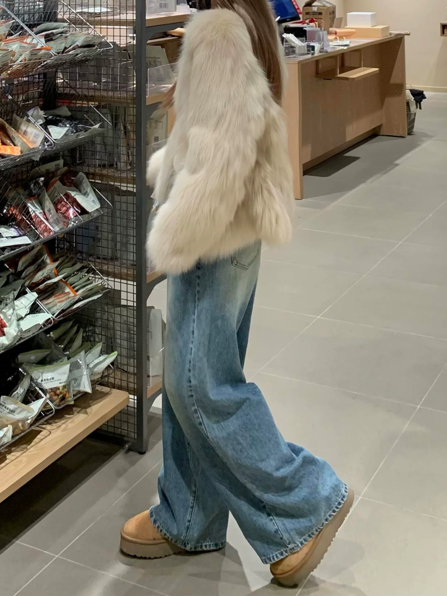 Quần jeans ống rộng lưng cao cổ điển dành cho nữ, size lớn mùa đông, lót lông cừu, dày dặn, rộng rãi, tôn dáng, quần ống đứng mềm mại