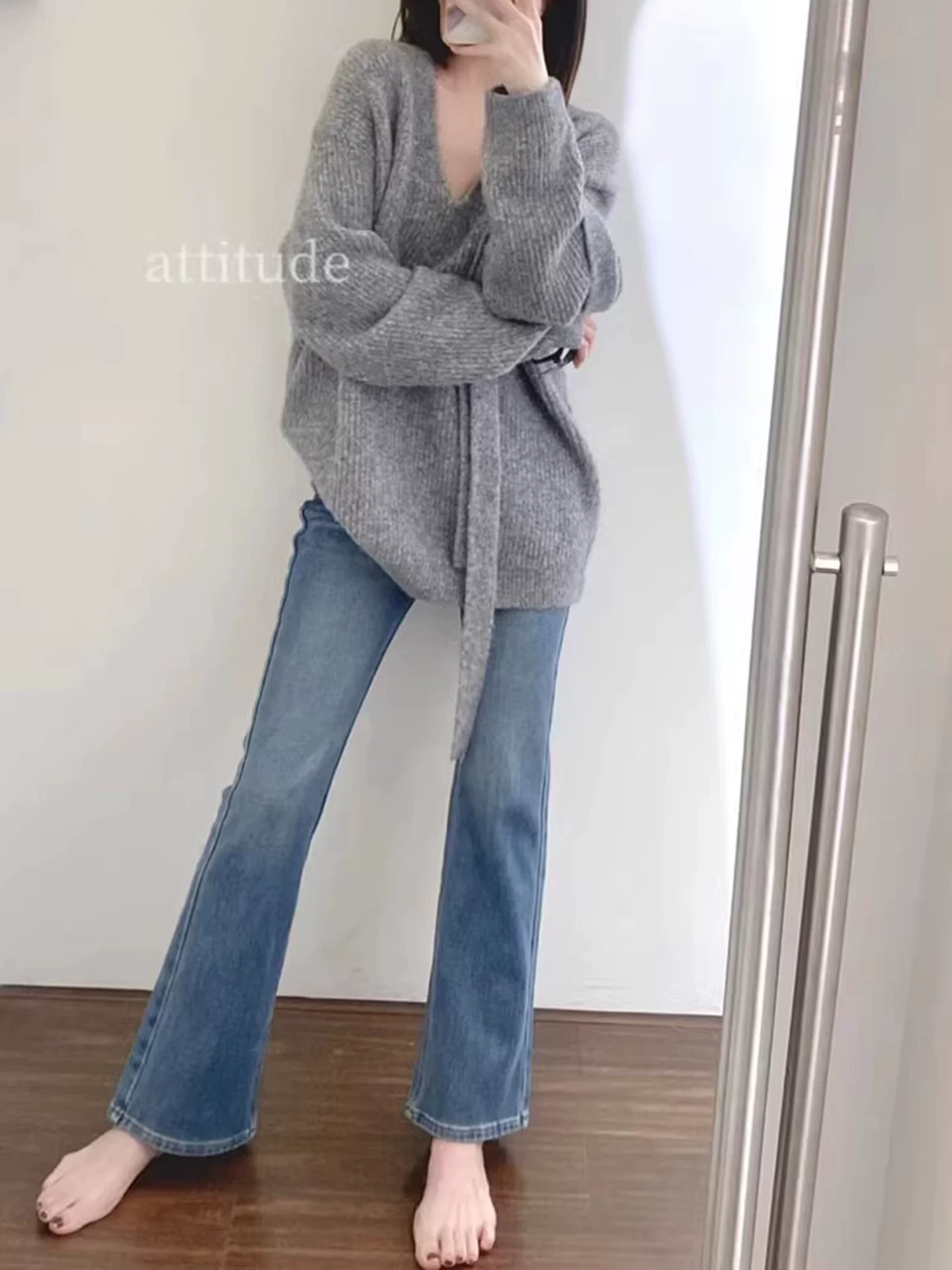 Quần jean xòe màu xanh đậm dành cho nữ, lót lông cừu mùa đông, cỡ lớn, cạp cao, co giãn, che hông, tôn dáng, nhỏ nhắn, quần ống chuông.