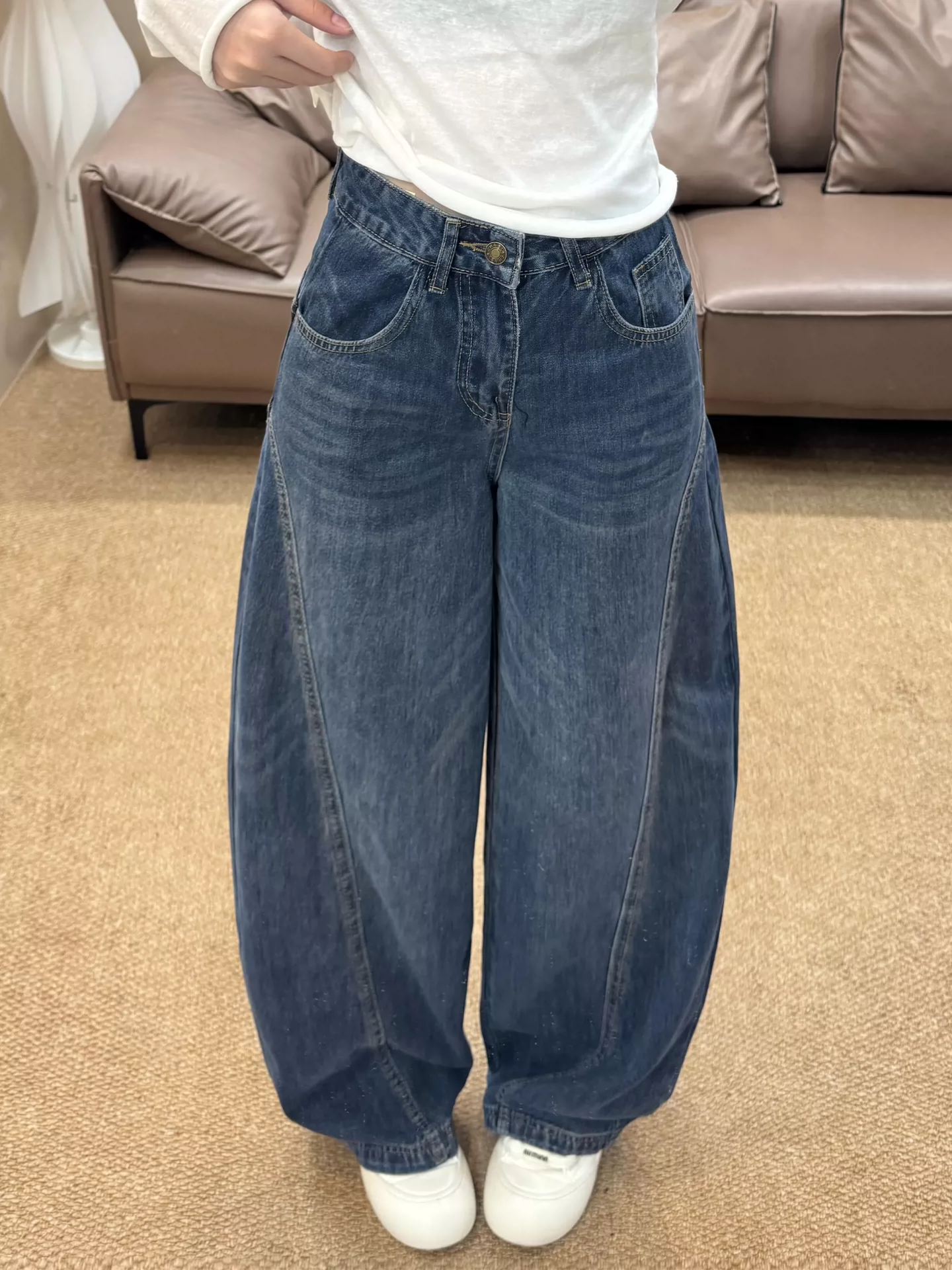 Quần jean scimitar cổ điển dành cho nữ, phong cách mùa thu mới, cỡ lớn, lưng cao, dáng rộng, giảm béo, quần ống rộng hình liềm