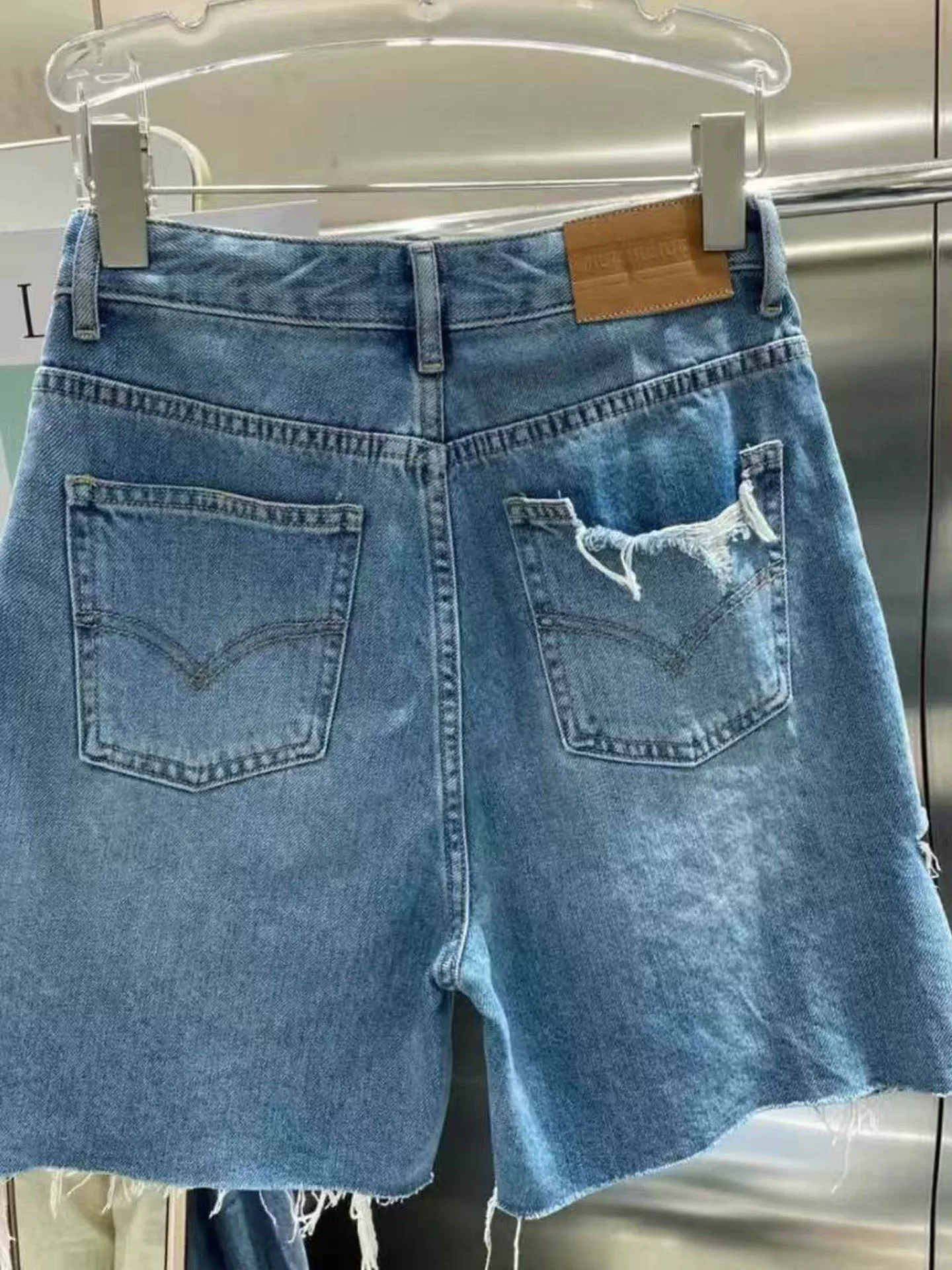Quần short denim rách viền thô dành cho nữ, size lớn mùa hè, cạp cao, dáng rộng, tôn dáng, dành cho người có thân hình quả lê, quần ống rộng năm phần