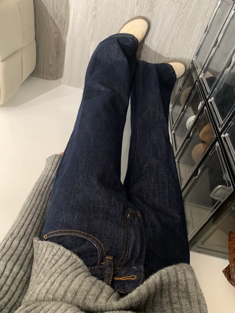 Quần jeans ống loe kiểu Mỹ cổ điển dành cho nữ, kiểu mới xuân 2025, size lớn, cạp cao, che hông, tôn dáng, dài chấm đất, kiểu bootcut