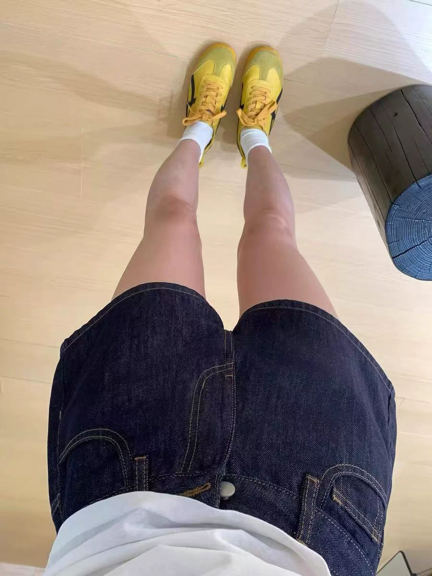 Quần short denim ống rộng màu xanh đậm dành cho nữ, cỡ lớn mùa hè, lưng cao, thon gọn, dáng quả lê, quần ống đứng chữ A.