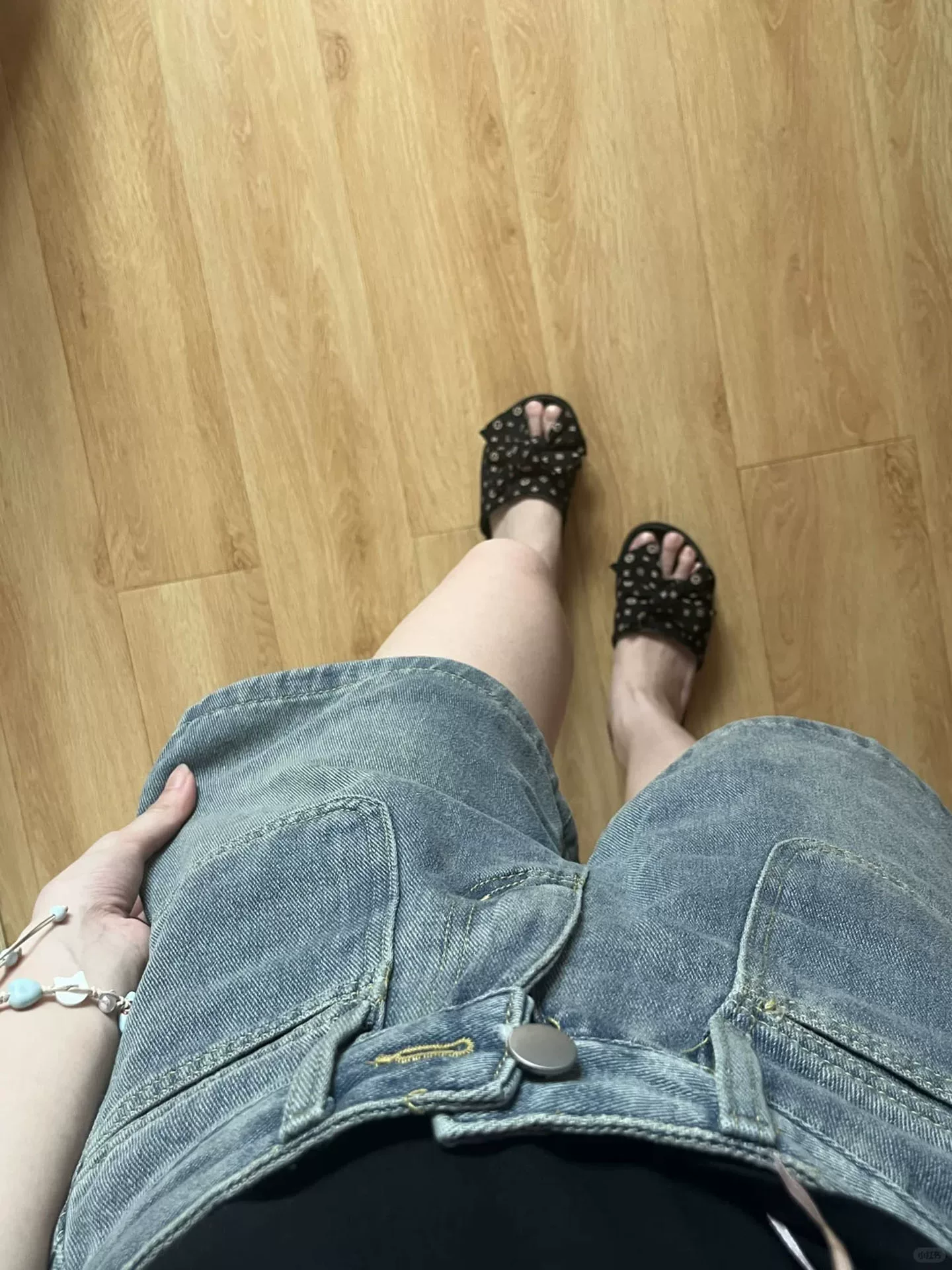 Quần short denim dáng A cổ điển dành cho nữ mùa hè 2025, size lớn, cạp cao, che hông, tôn dáng, kiểu dáng rộng, quần short ngắn