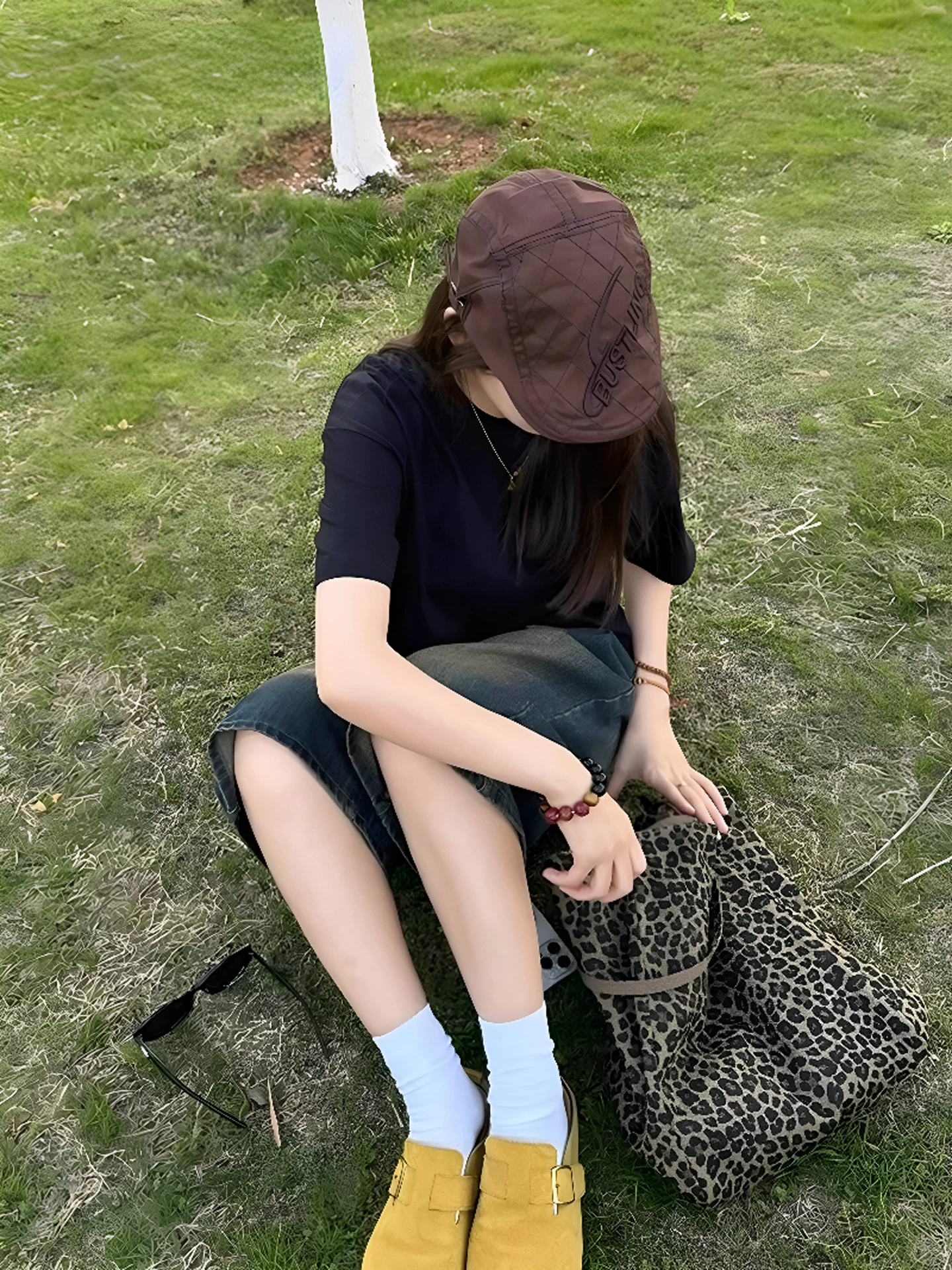 Quần ống rộng màu xanh cổ điển dành cho nữ, kiểu dáng mỏng mùa hè 2025, cỡ lớn, cạp cao, dáng rộng, quần jean ống thẳng giúp thon gọn.