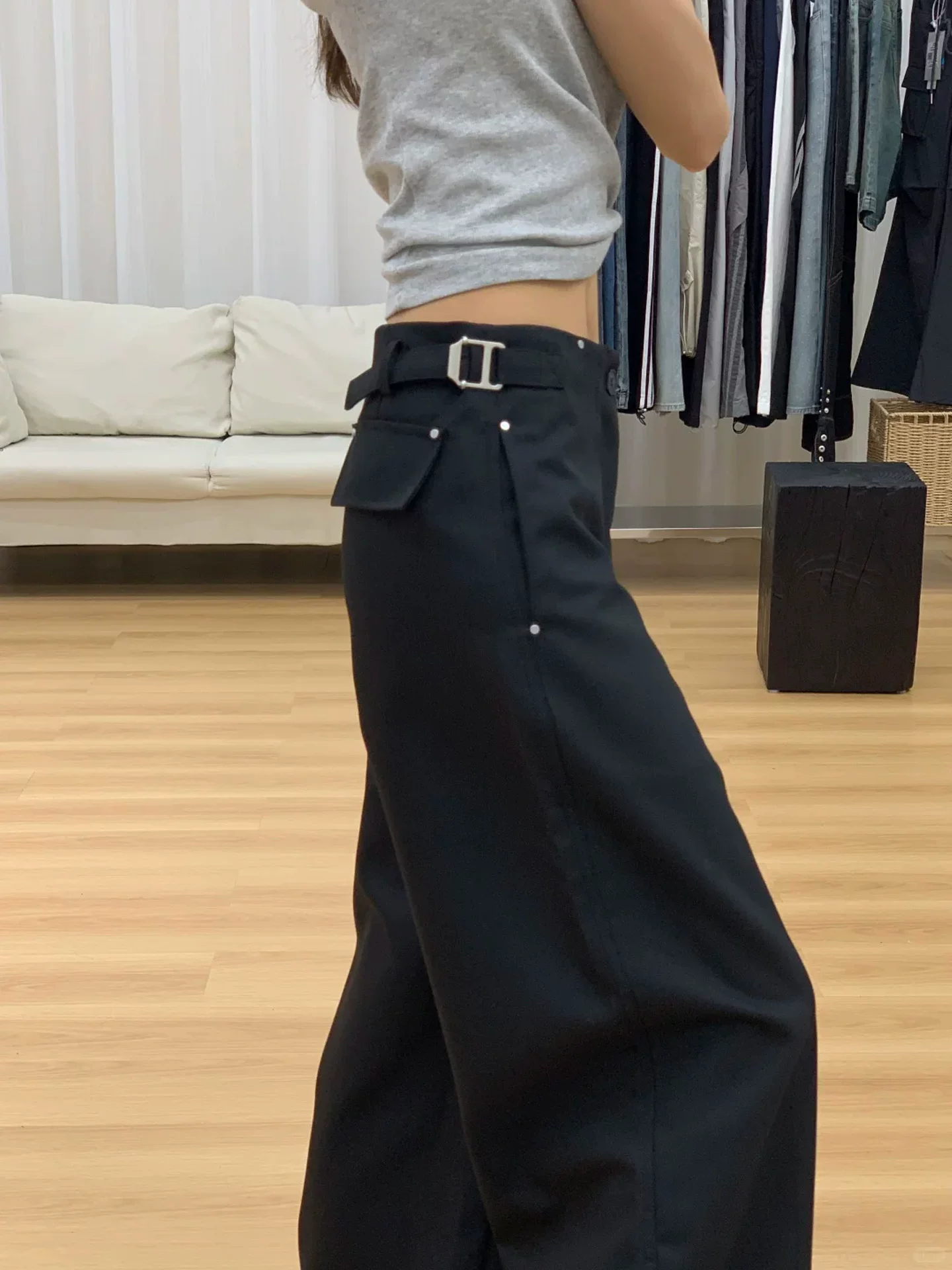 Quần âu đen ống rộng mùa thu sớm, size lớn, dành cho người mập, cạp cao, dáng rộng, chất liệu mềm mại, tôn dáng, dành cho người có thân hình quả lê, quần dài mặc thường ngày