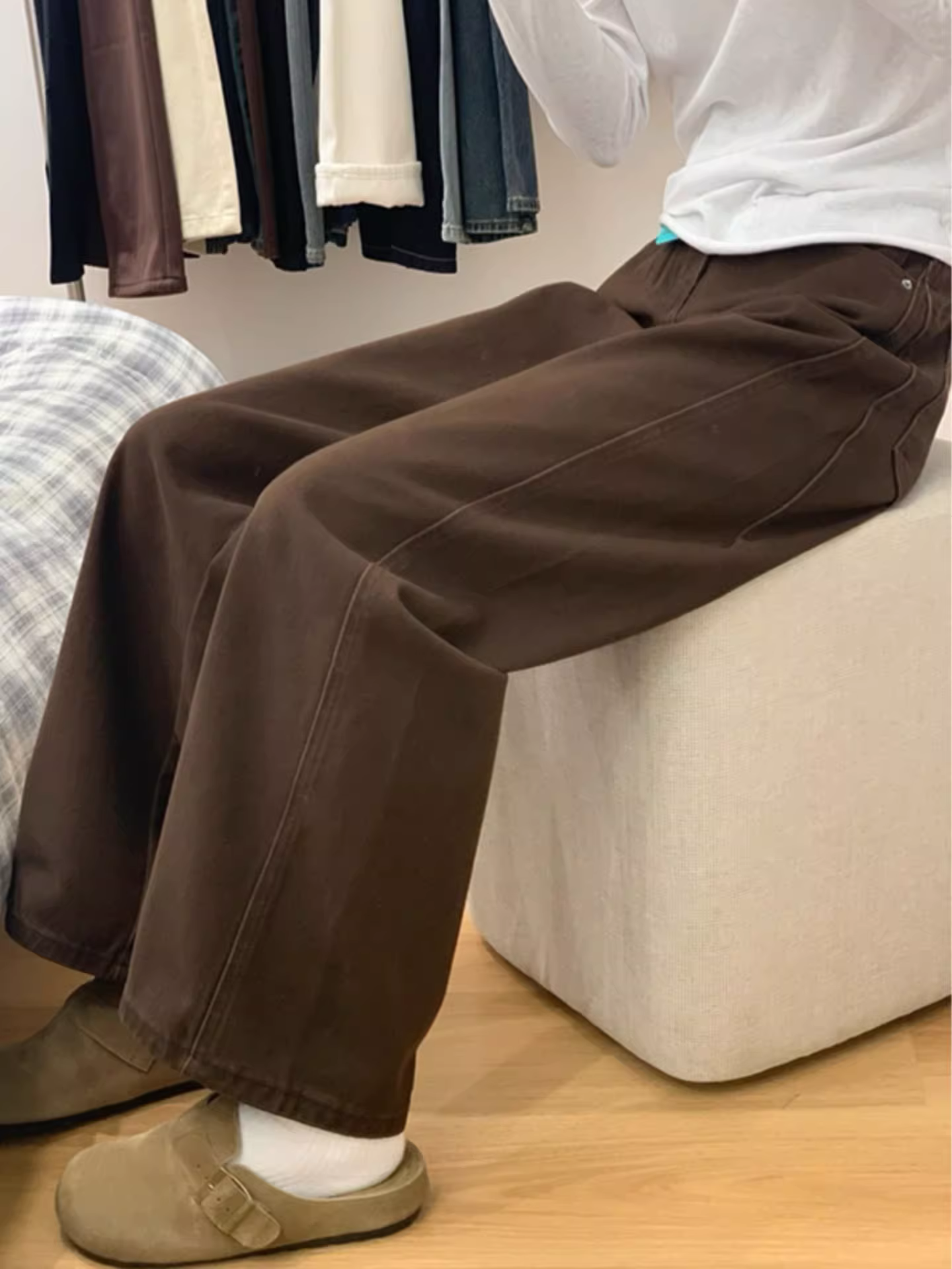 Quần jean viền cong màu cà phê dành cho nữ, phong cách đầu thu, cỡ lớn, lưng cao, dáng rộng, che hông, giảm béo, quần dài ống rộng ống thẳng.