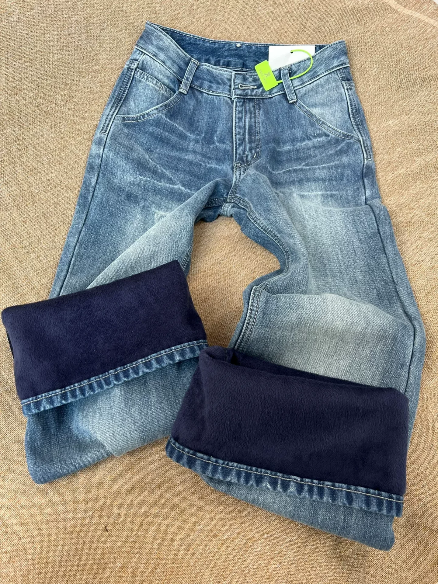 Quần jean dáng loe kiểu Mỹ cổ điển dành cho nữ, lót lông cừu mùa đông, dày dặn, cỡ lớn, cạp cao, tôn dáng, không bó sát, quần ống chuông