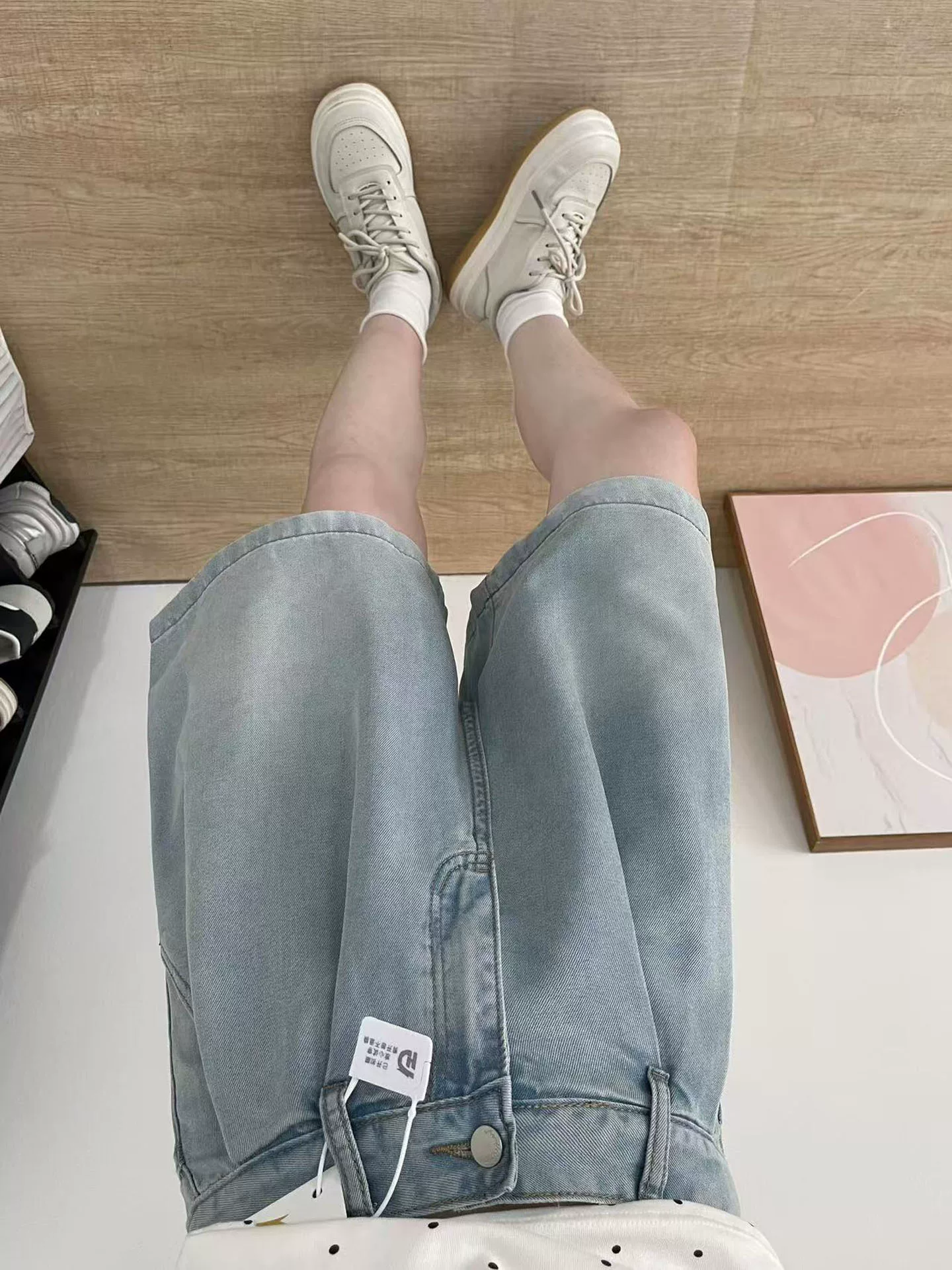 Quần short denim Tencel màu xanh nhạt dành cho nữ, kiểu dáng mỏng mùa hè, cỡ lớn, lưng cao, che hông, giảm béo, quần short dài vừa phải ống rộng.