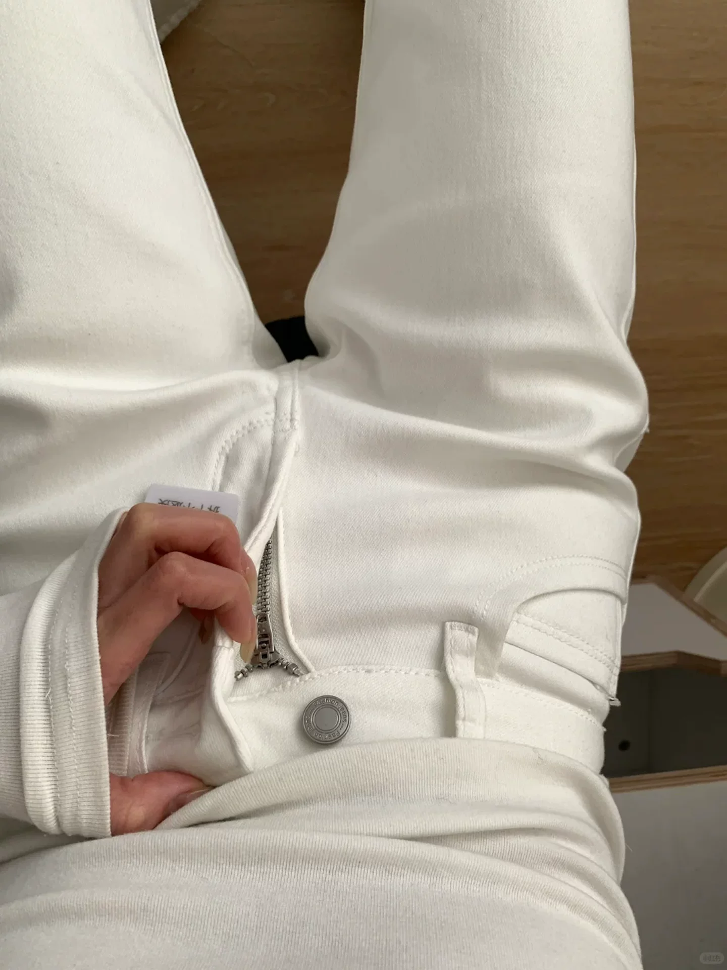 Quần jean ống đứng màu trắng dành cho nữ, phong cách đầu thu, cỡ lớn, lưng cao, co giãn, thon gọn, che hông, quần ống loe.