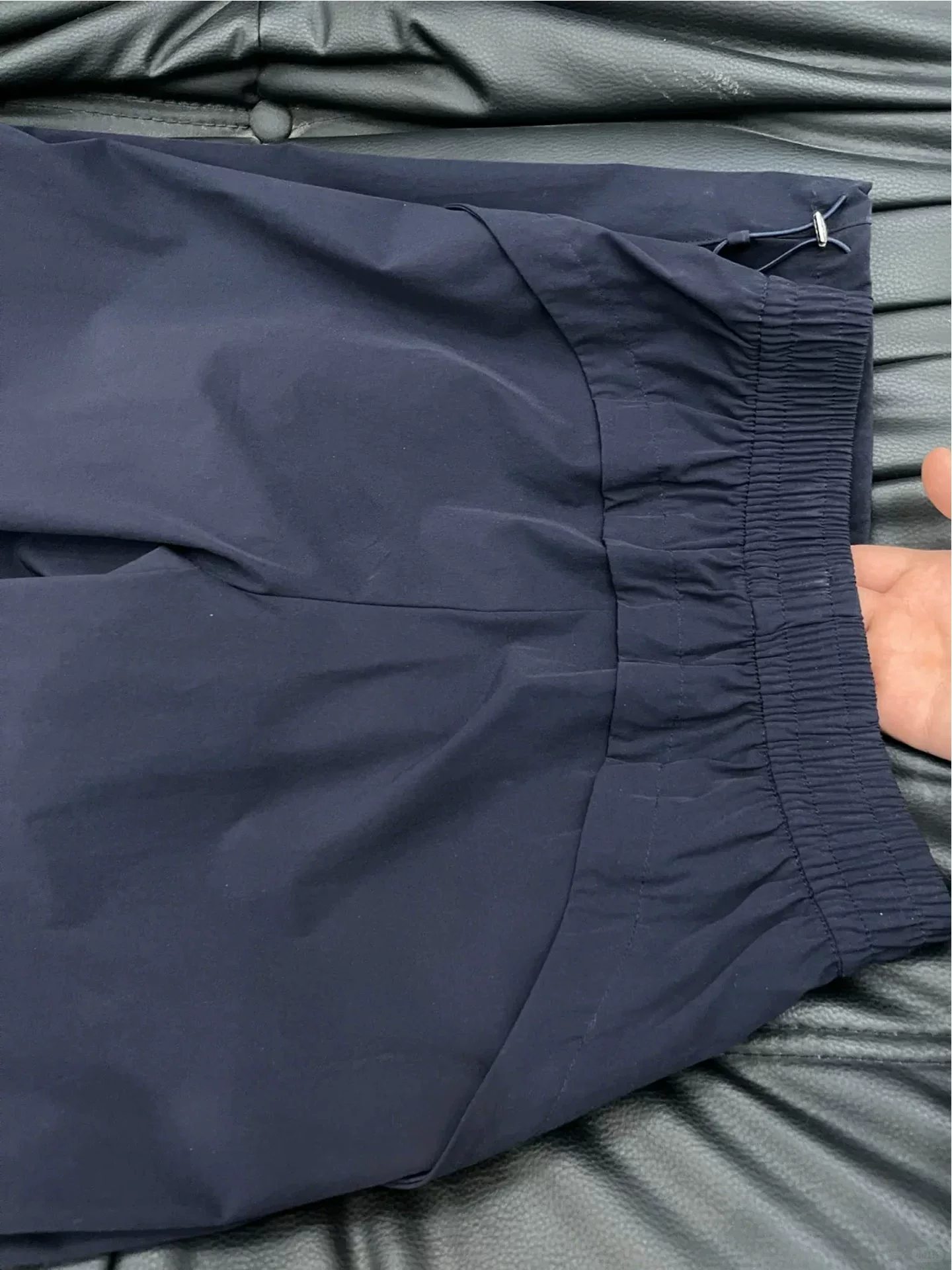 Quần cargo màu xanh navy nhanh khô dành cho nữ mùa hè 2025, size lớn, cạp cao, dáng rộng, tôn dáng, thể thao, thường ngày, ống rộng