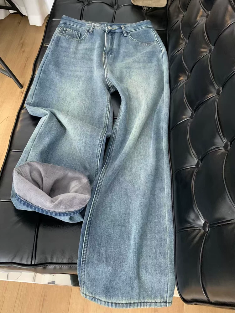 Quần jean ống thẳng dày lót lông màu xanh cổ điển dành cho nữ, phong cách thu đông, cỡ lớn, cạp cao, che hông, quần ống rộng giúp thon gọn.