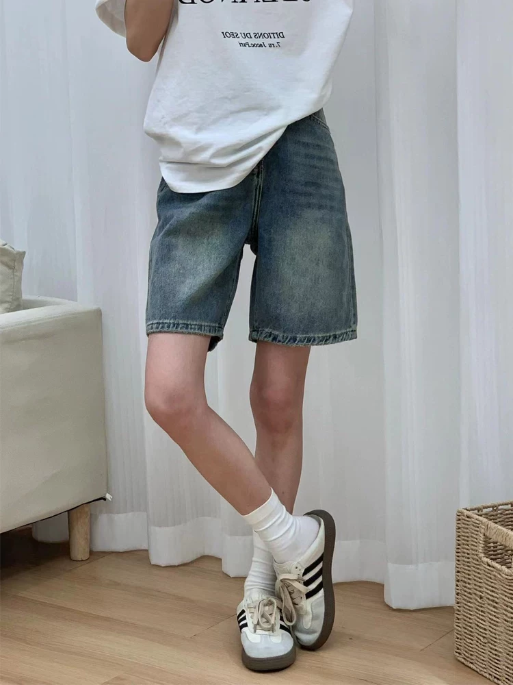 Quần short denim màu xanh cổ điển hình quả lê dành cho nữ, cỡ lớn mùa hè, cạp cao, dáng rộng, dáng suông, dáng rộng, quần short dài vừa phải.
