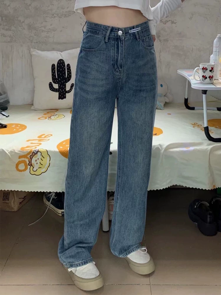 Quần jean ống thẳng dáng quả lê dành cho nữ, kiểu dáng thu sớm cỡ lớn, cạp cao, dáng rộng, che hông, quần ống rộng giúp thon gọn.