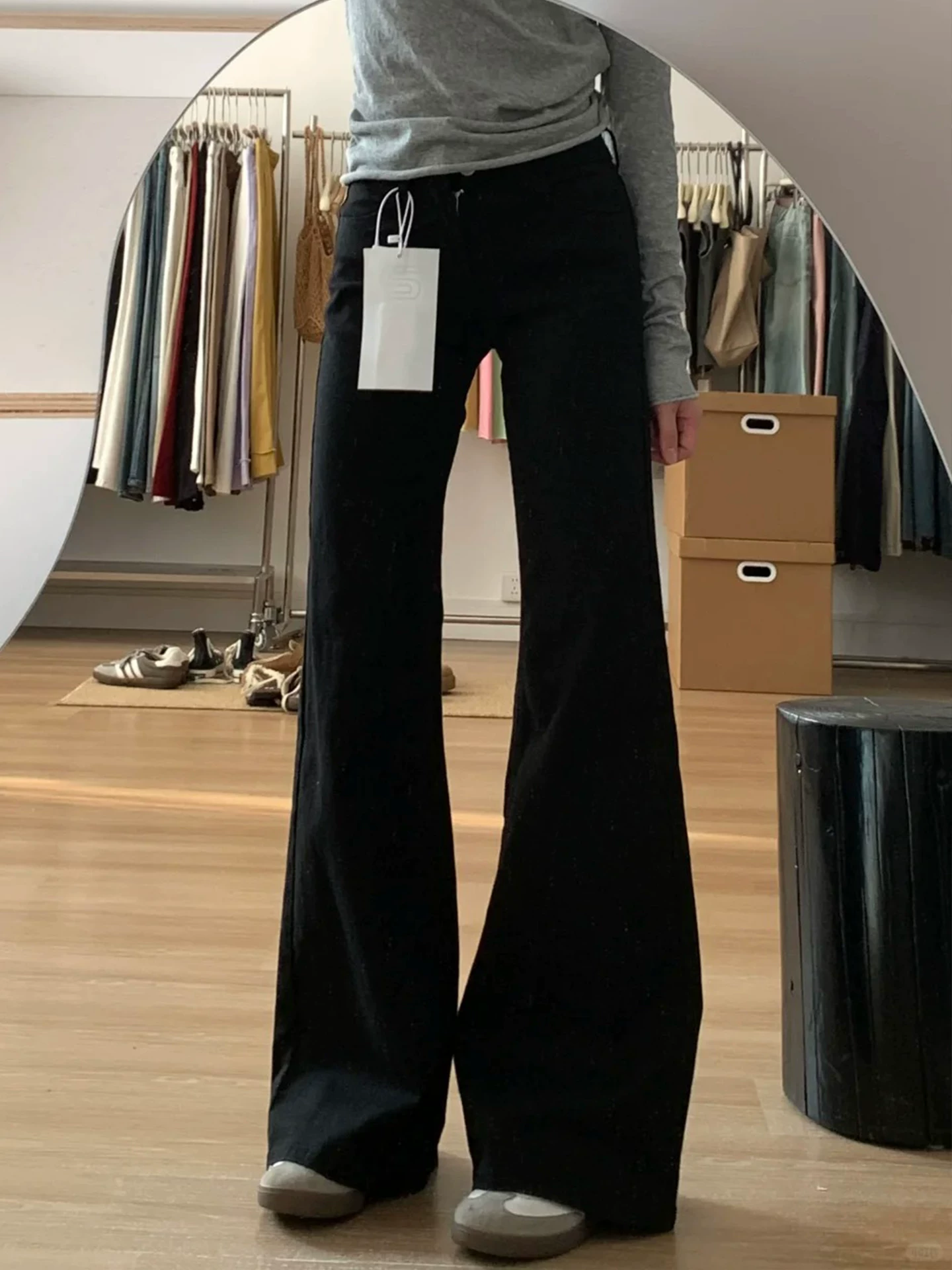 Quần jean ống loe màu đen dành cho nữ, mùa thu, cỡ lớn, lưng cao, co giãn, che hông, dáng quả lê, quần chuông tôn dáng