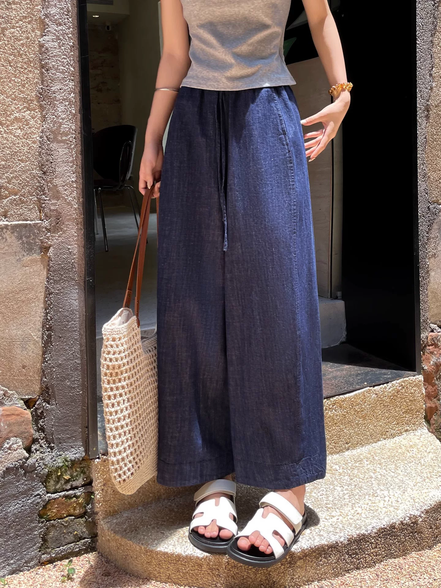 Quần jeans linen Tencel nữ hè 2025 kiểu mới, size lớn, cạp cao, dáng rộng, tôn dáng, ống rộng