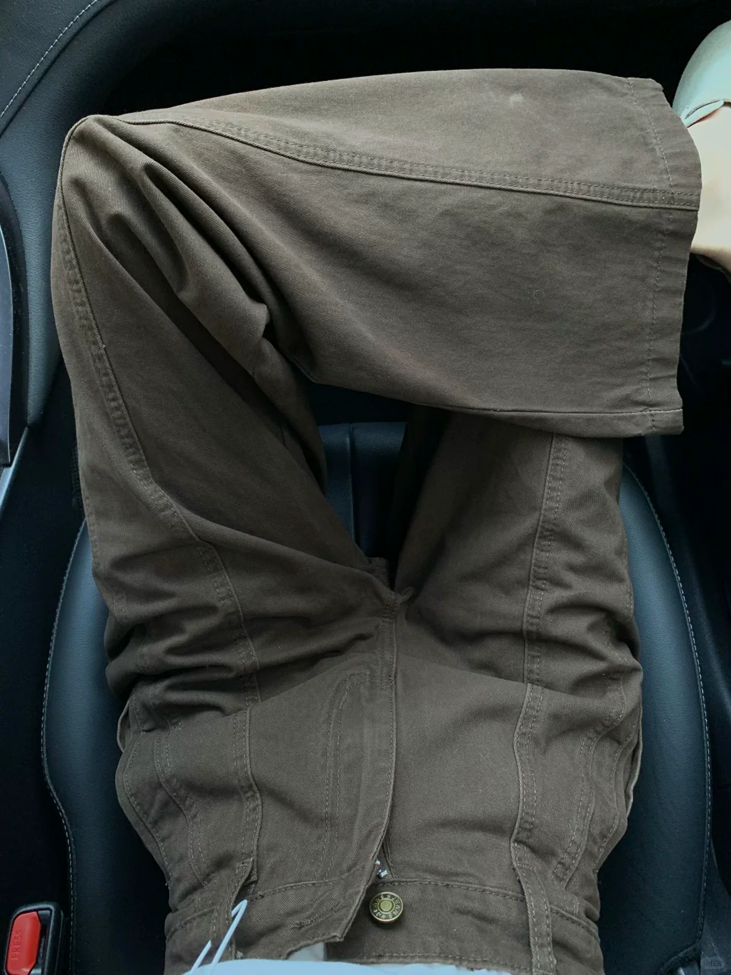 Quần jean ống đứng màu cà phê cổ điển dành cho nữ, mùa thu, cỡ lớn, lưng cao, dáng suôn, thon gọn, dáng quả lê, quần ống rộng