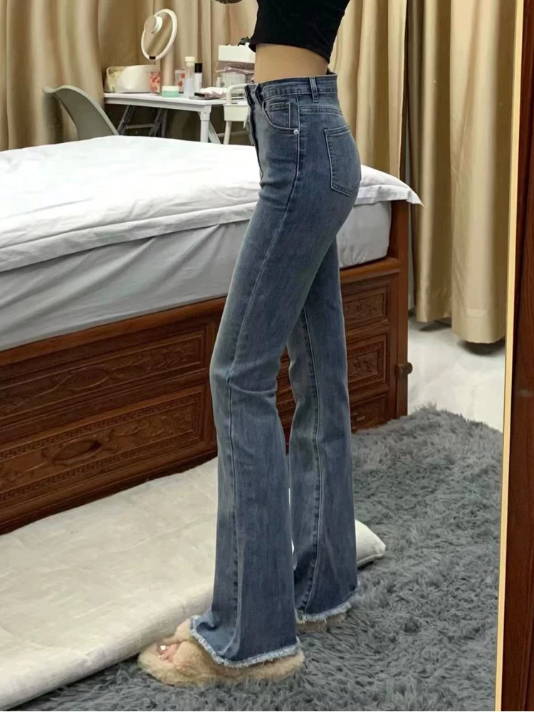 Thân hình quả lê, quần jean ống thẳng hơi loe dành cho nữ, trang phục cỡ lớn đầu thu, quần ống loe co giãn che hông, cạp cao, giúp giảm béo dành cho phụ nữ mũm mĩm.