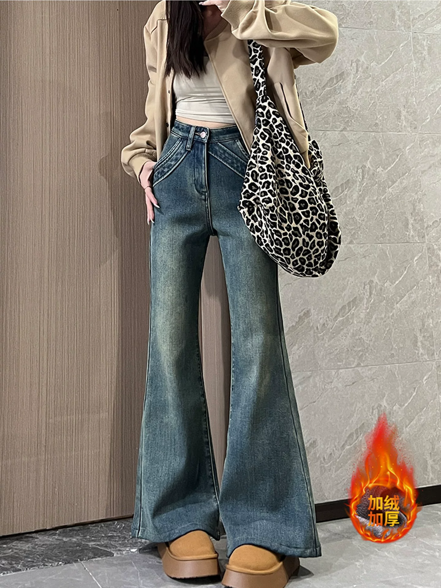 Quần jean nữ ống loe cạp cao dày dặn lót lông cừu, thu đông 2025, size lớn, co giãn, tôn dáng, kiểu bootcut