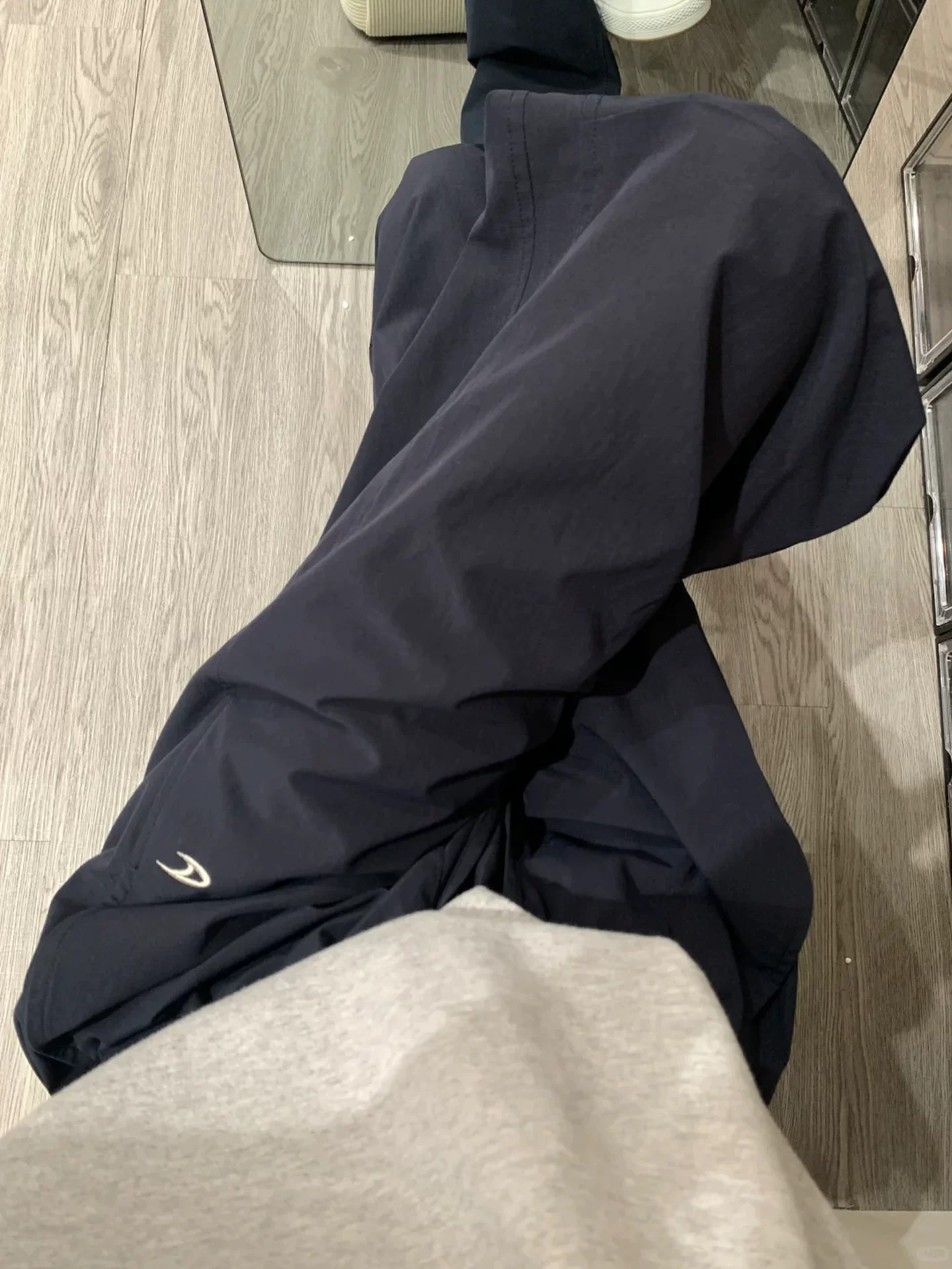 Quần cargo màu xanh hải quân dành cho nữ, cỡ lớn mùa hè, quần nhanh khô dành cho người có thân hình quả lê, quần thể thao ống rộng lưng cao dáng rộng