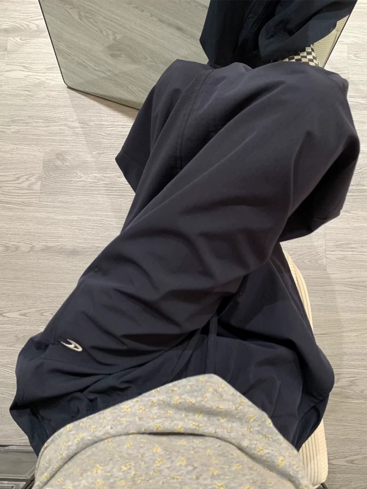 Quần cargo màu xanh hải quân kiểu Mỹ dành cho nữ, kiểu dáng mùa hè mới, cỡ lớn, lưng cao, dáng rộng, tôn dáng, quần thể thao ống rộng.