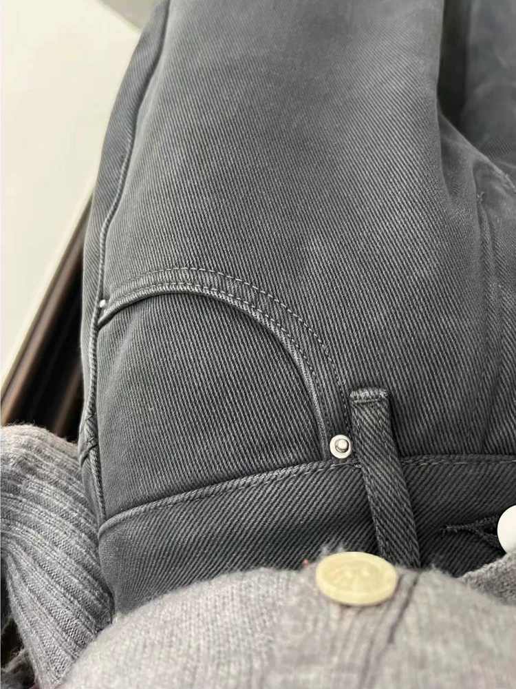 Quần jean ống đứng màu đen và xám dành cho nữ, cỡ lớn, mùa thu đông, lót lông cừu, dày dặn, cạp cao, rộng rãi, tôn dáng, ống rộng, dài chạm sàn.