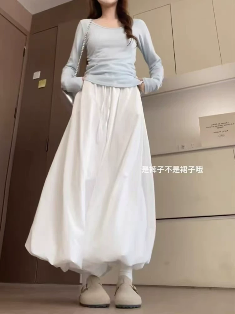 Váy hoa trắng dáng rộng cho nữ, kiểu dáng mỏng mùa hè 2025, size lớn, quần ống rộng, cạp cao, dáng rộng, quần ống rộng tôn dáng.