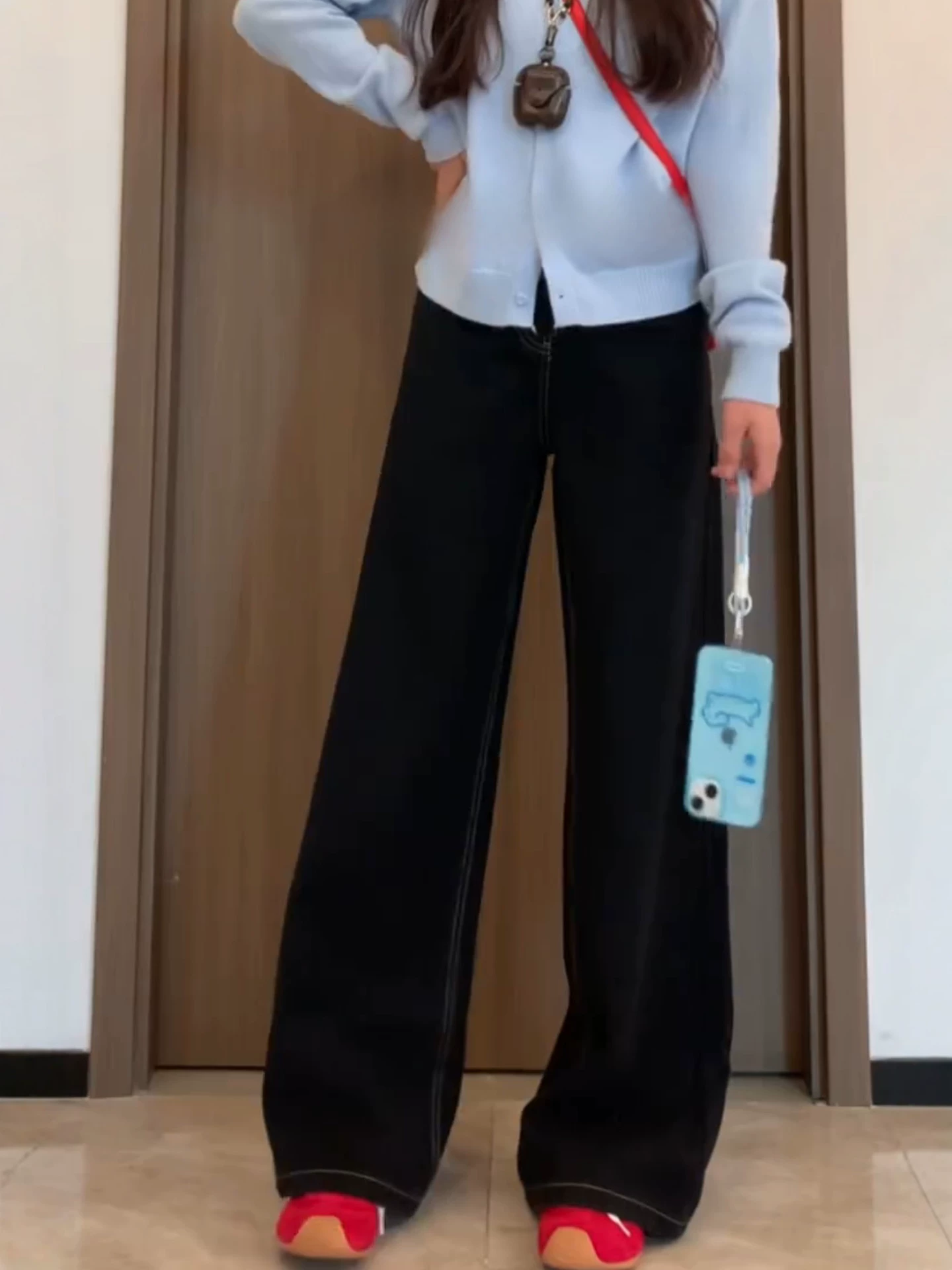 Quần jean đen ống thẳng cho nữ, mùa thu đông, lót lông cừu, dày, cỡ lớn, lưng cao, dáng rộng, giảm béo, ống rộng, quần dài đến sàn