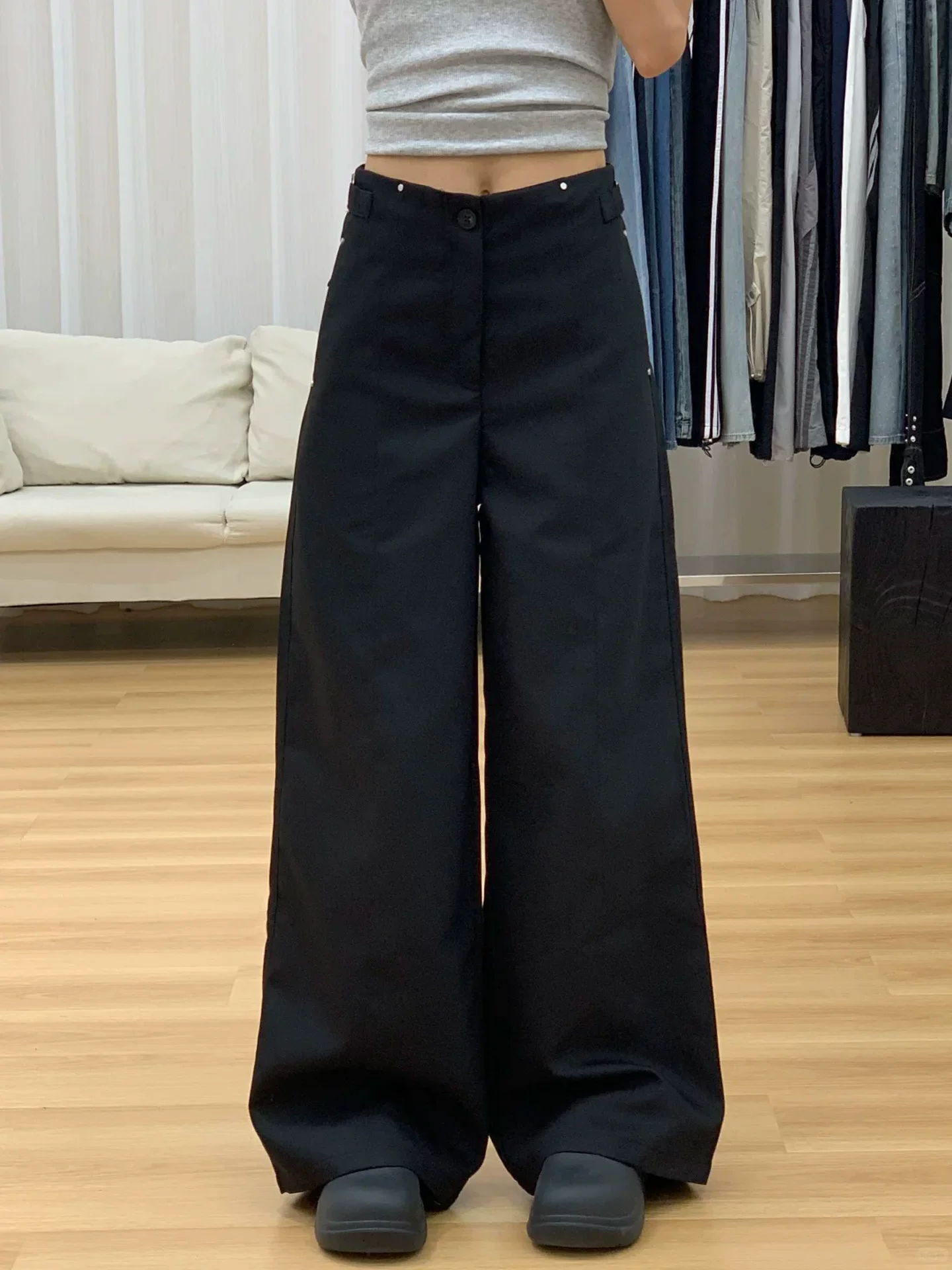 Quần âu đen ống rộng mùa thu sớm, size lớn, dành cho người mập, cạp cao, dáng rộng, chất liệu mềm mại, tôn dáng, dành cho người có thân hình quả lê, quần dài mặc thường ngày