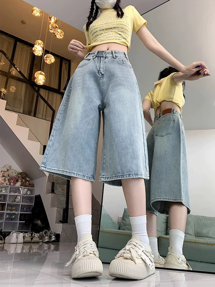 Quần short denim ống rộng, màu sáng, kiểu retro dành cho nữ, mùa hè 2025, size lớn, cạp cao, dáng rộng, tôn dáng, quần ống thẳng.