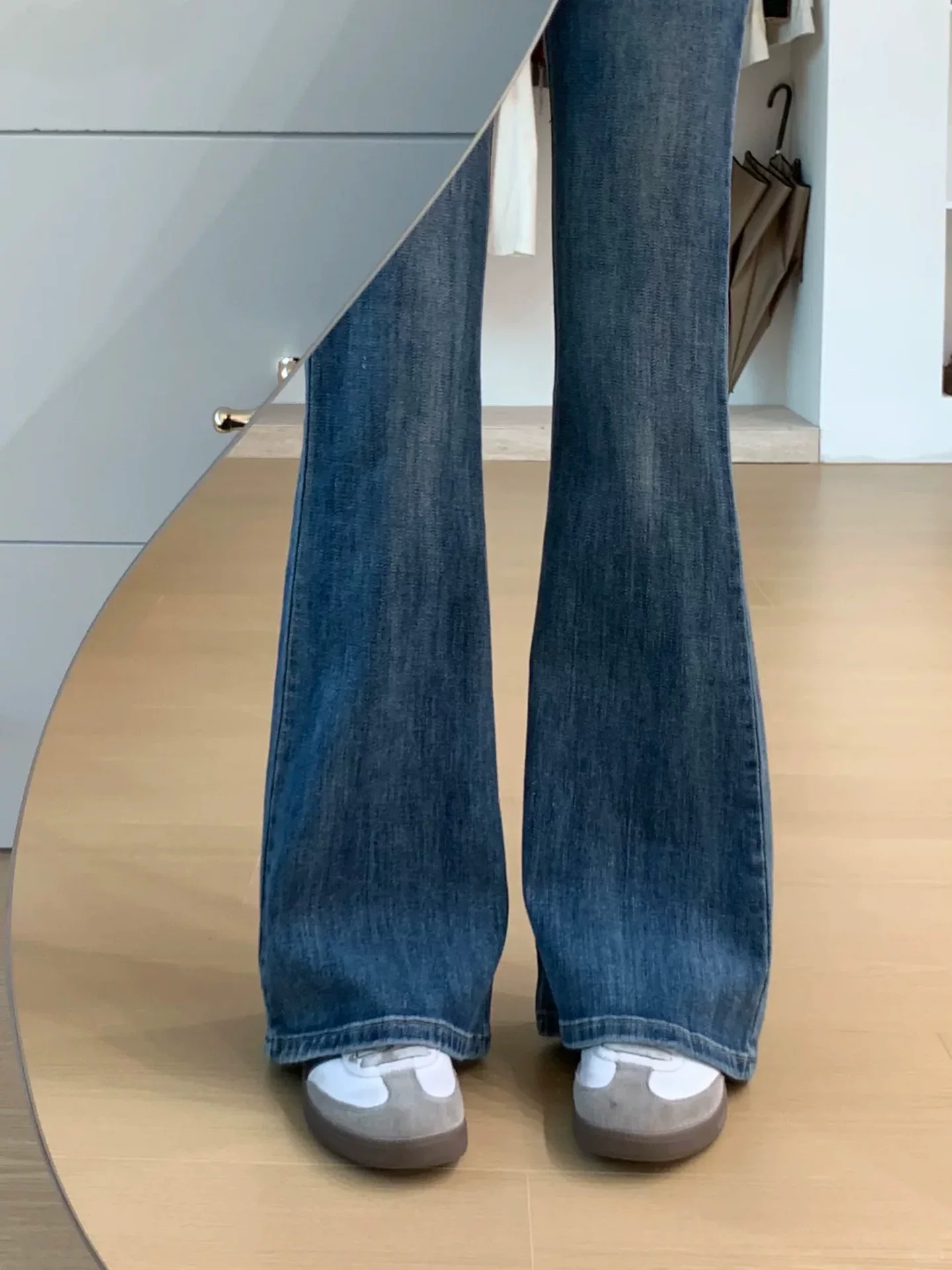 Quần jean xòe màu xanh đậm cạp cao dành cho nữ, mùa thu đông, cỡ lớn, co giãn, che hông, dáng quả lê, quần ống loe